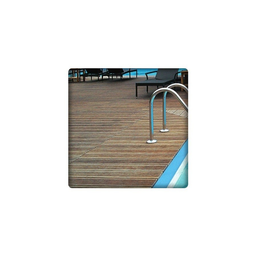 Terrasse en bois thermo-traité